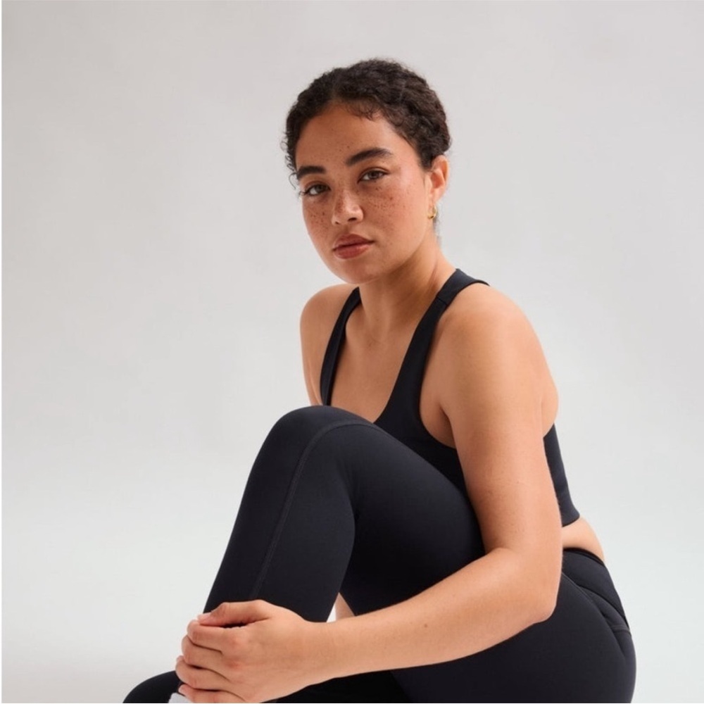 Girlfriend Collective Black Racerback Longline Sports Bra - Picture 5 of 13